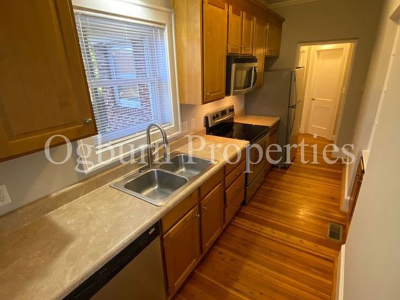 4th image of 1517 W 1st St #2