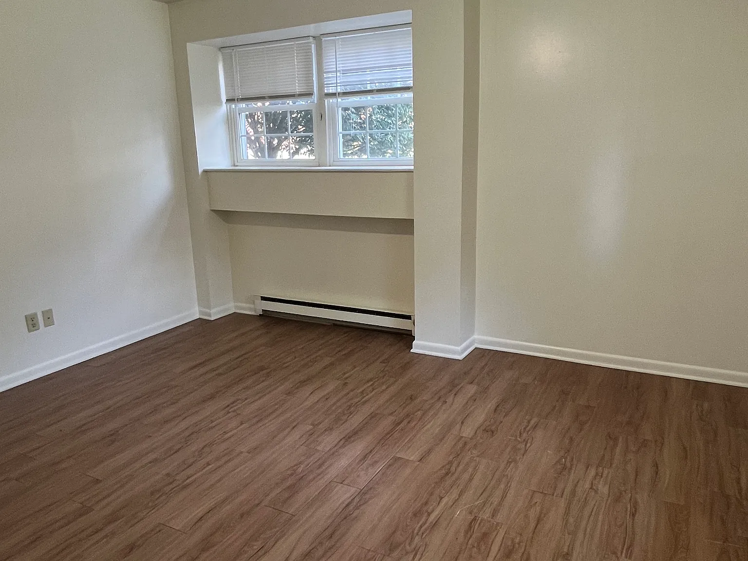 1 bed, 500 sqft, $700 — Photo 3