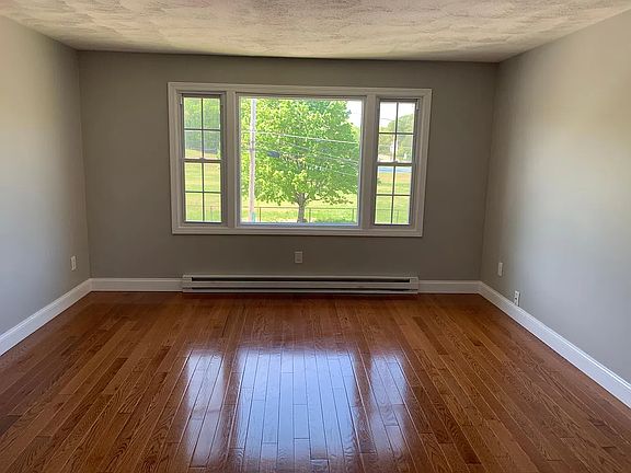 3rd image of 58 Viscoloid Ave APT 9