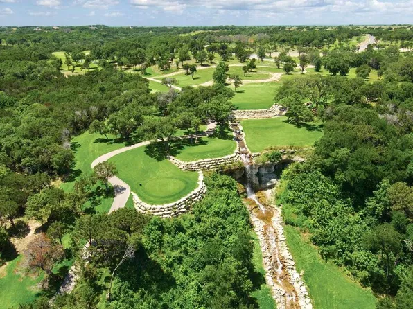 7337 Gleneagles Dr, Cleburne, TX 76033