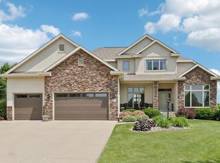 6522 Harvest Moon Ct, Waunakee, WI 53597