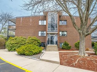 20 Church St APT 11, Braintree, MA 02184