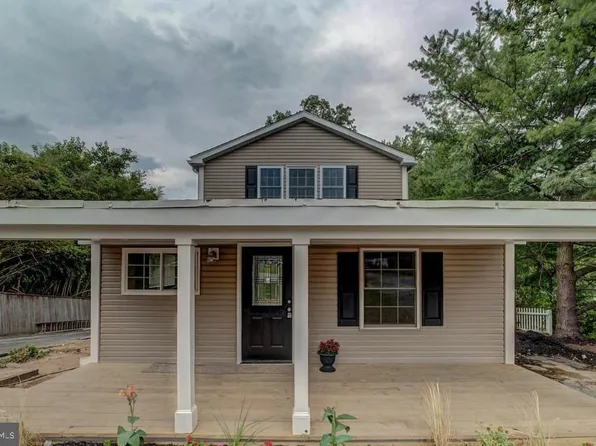 7833 Leymar Rd, Glen Burnie, MD 21060
