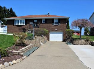 488 Jeffreys Dr, Elizabeth, PA