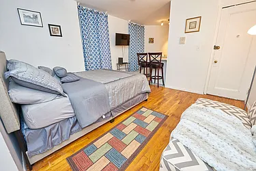 Rented by Genik Group Corp