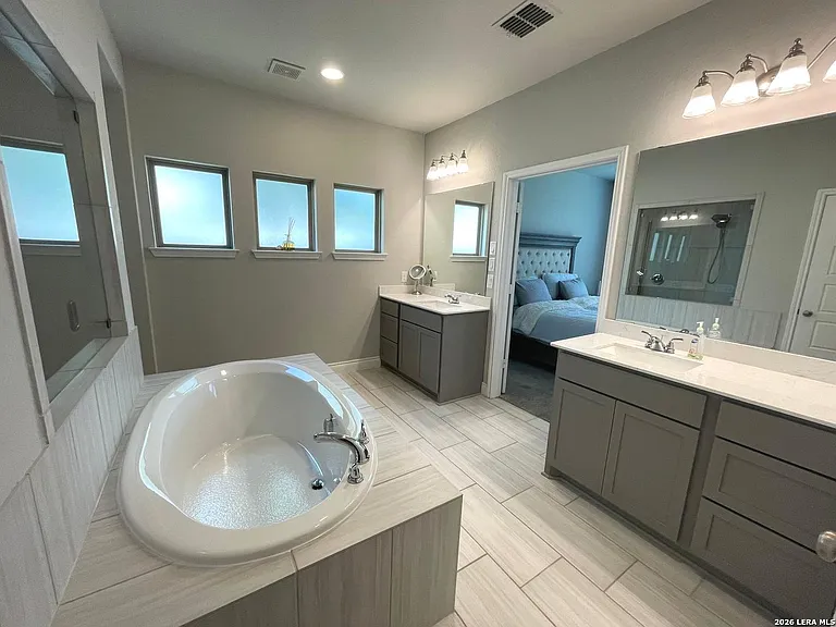 14106 Rio Lobo Way — Photo 11