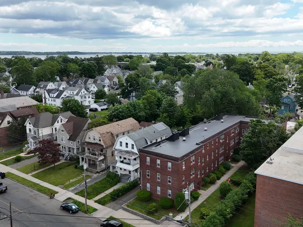 182 Elm St, West Haven, CT