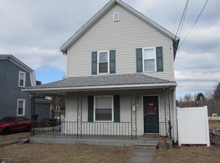 415 Commerce St, Avoca, PA 18641