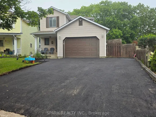23 Rannie Ct, Thorold, ON L2V 4X2