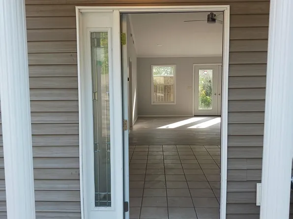 36 Chemung St APT C4, Waverly, NY 14892