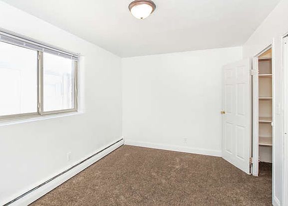 5th image of 729 8th Ave SE APT 1