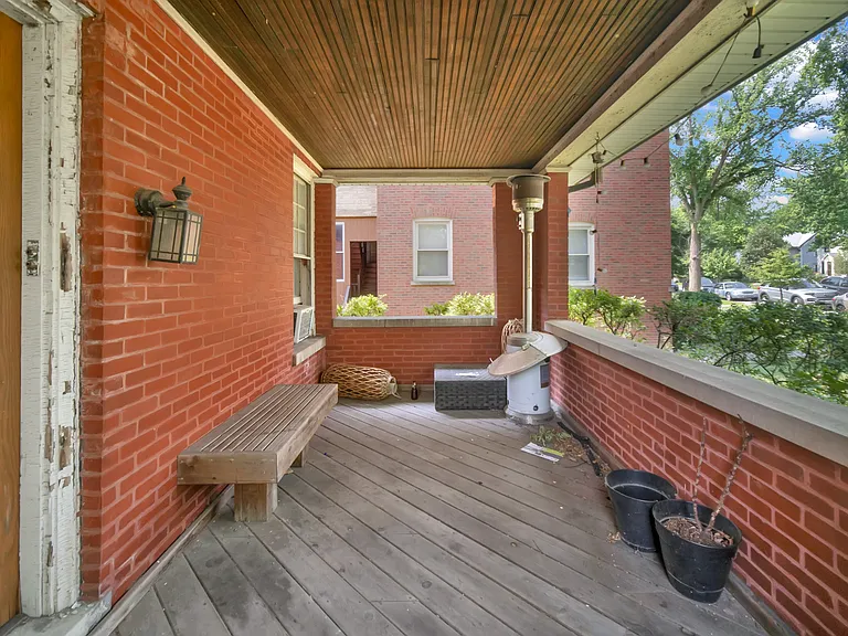 2303 Ridge Ave — Photo 15