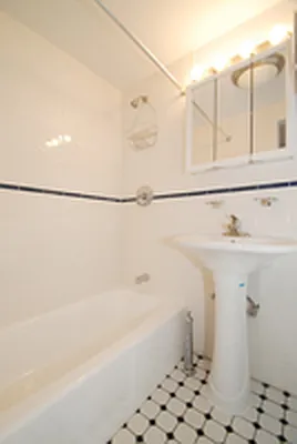 Rented by Buchbinder & Warren | media 11