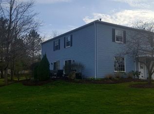 13 Firebush Ln, Northfield, OH 44067