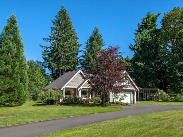 2435 Charleville Rd, Campbell River, BC V9W 4N6