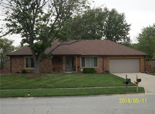 543 Winding Trl, Greenwood, IN 46142