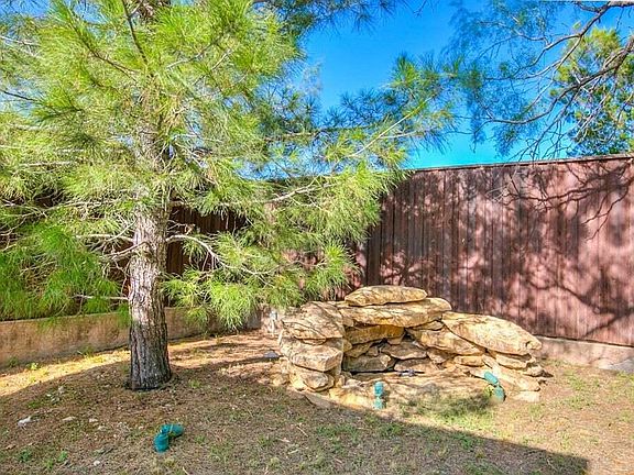 5th image of 503 Driftwood Dr