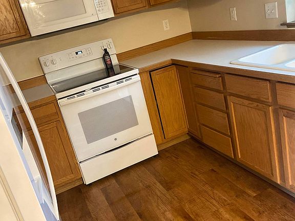 3rd image of 13608 W 12th Ave
