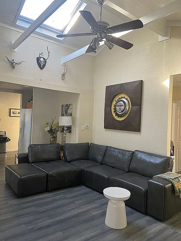 2602 Read Ave photo 1