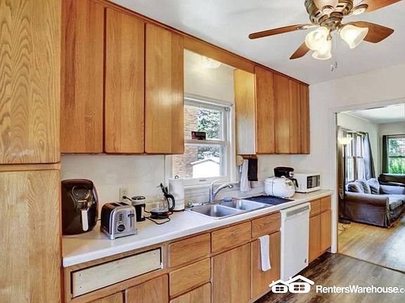 5th image of 3036 Iglehart Ave