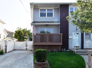 68 Heinz Ave, Staten Island, NY