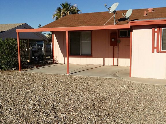 3rd image of 824 Cactus Dr