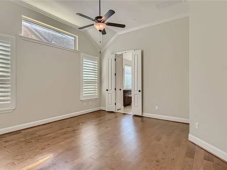 208 Maxwell Way — Photo 14