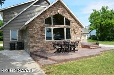 5th image of 128 N Lakeshore Dr