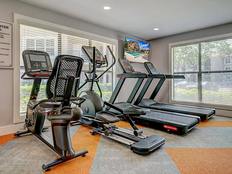 Tuscany Pointe at Somerset Place Apartment Homes — Photo 15