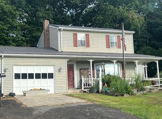 212 Tanglewood Dr, Old Fields, WV 26845