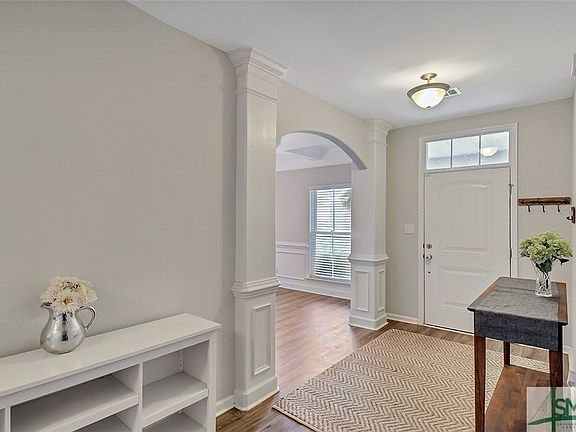 3rd image of 109 Bluegrass Circle
