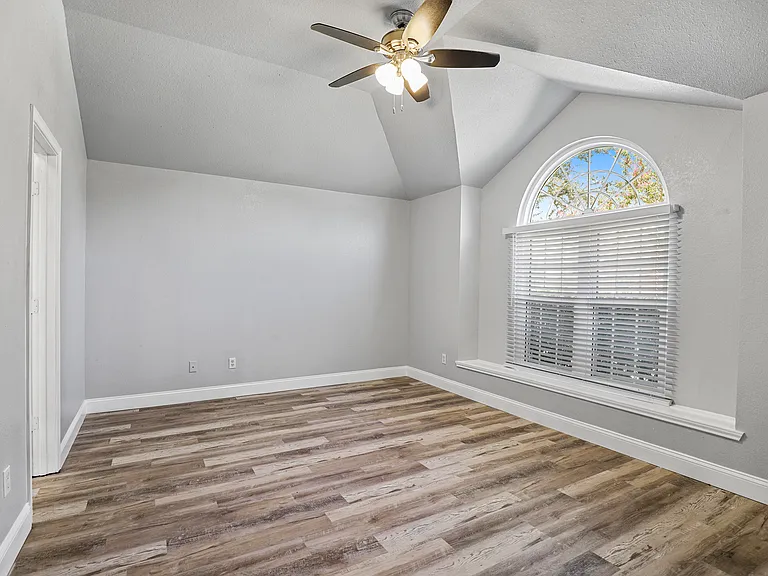 1533 Prescott Dr — Photo 22