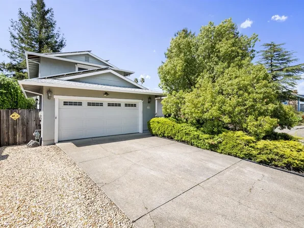 1119 Clelia Court, Petaluma, CA 94954