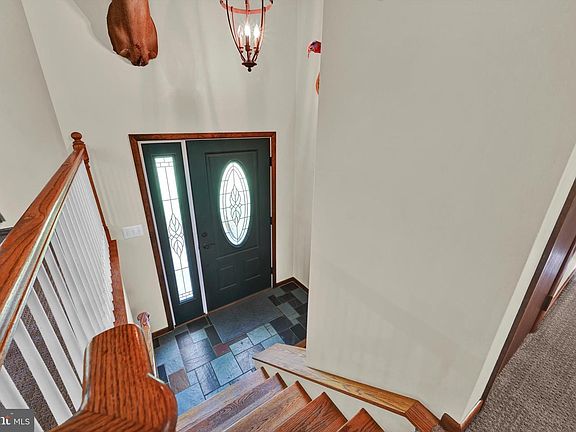 4th image of 79 Hill Rd