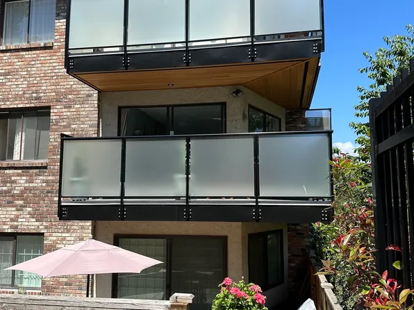 930 E 7th Ave #209, Vancouver, BC V5T 1P6