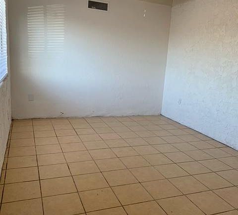 5th image of 26321 E County 12th St