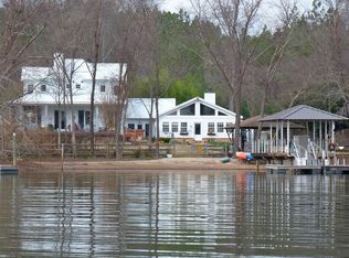 4507 Water Oak Dr, Lake Wylie, SC 29710