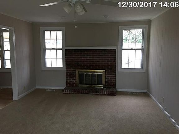 3rd image of 229 Longview Dr