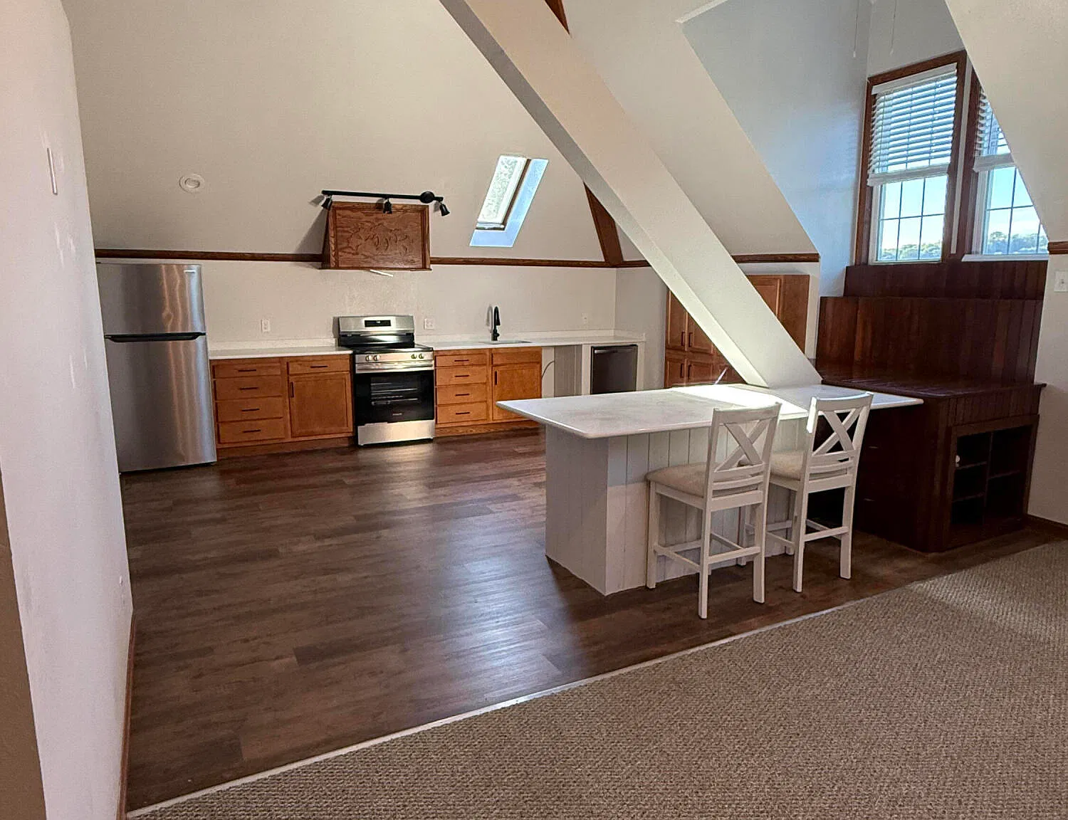 1 bed, $1,030 — Photo 4