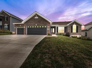 384 Juanita McKee Dr, Ballwin, MO