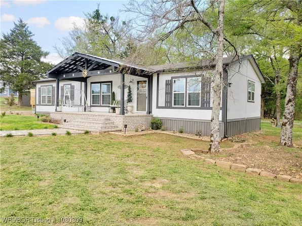 1226 Newton St, Charleston, AR 72933