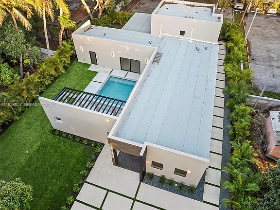 5th image of 12335 Griffing Blvd