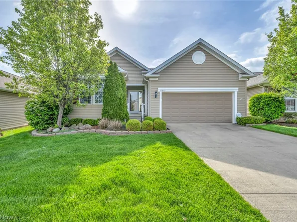 37852 Ashfield Way, North Ridgeville, OH 44039