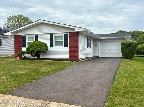 41 Whitman Street, Brick, NJ 08724