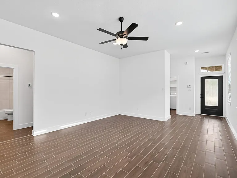 295 Mallards Rim Dr — Photo 8