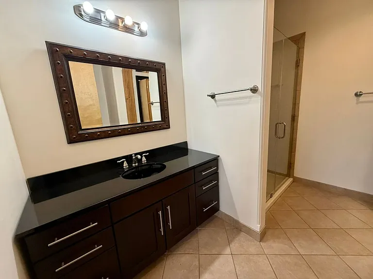 421 Broad St — Photo 15