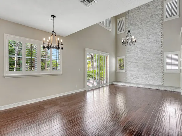 11730 NW 2 Street, Plantation, FL 33325