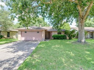 8010 Western Trail Dr, Houston, TX 77040