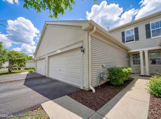 634 W Jonathan Dr #2, Round Lake, IL 60073