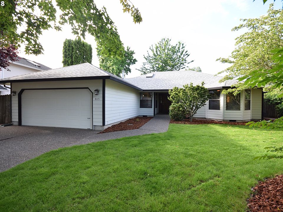 1st image of 805 NE 159th Ct